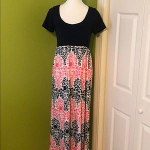 Mommy & Me maxi dress size medium NWOT